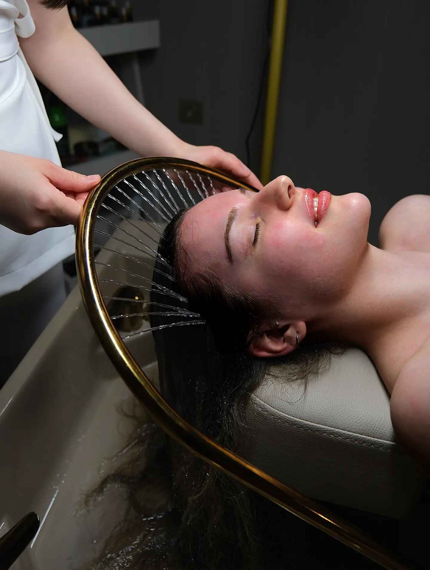 Saç Spa Rahatlatıcı Bir Bakım, Işıldayan Saçlar